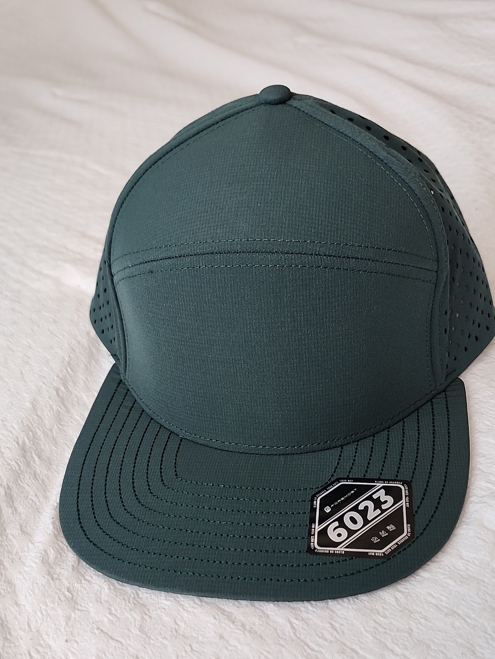 Foremost 6023 Performance Snapback Golf Hat Flat Bill Perforated Dark Green NWT